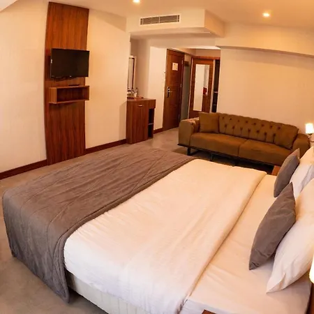 Deryaman Hotel